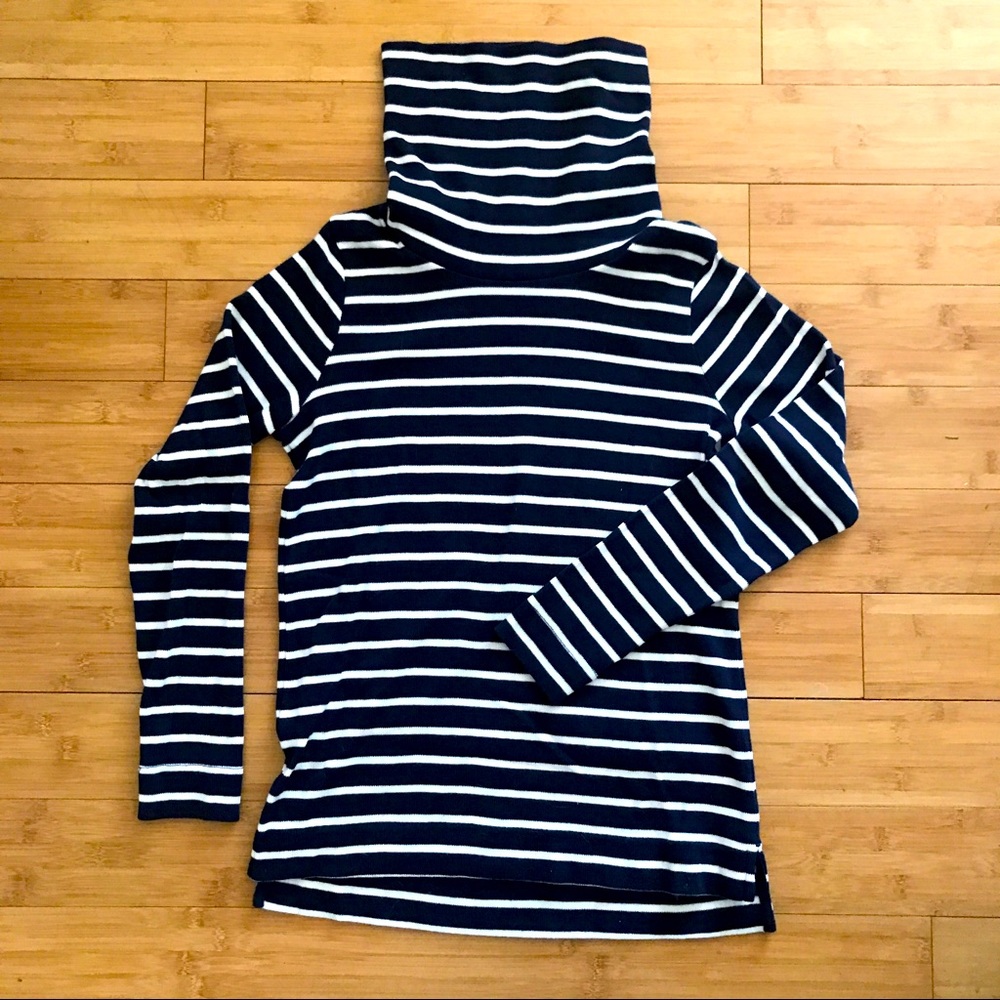 LL Bean Tunic turtleneck (navy/white), size S